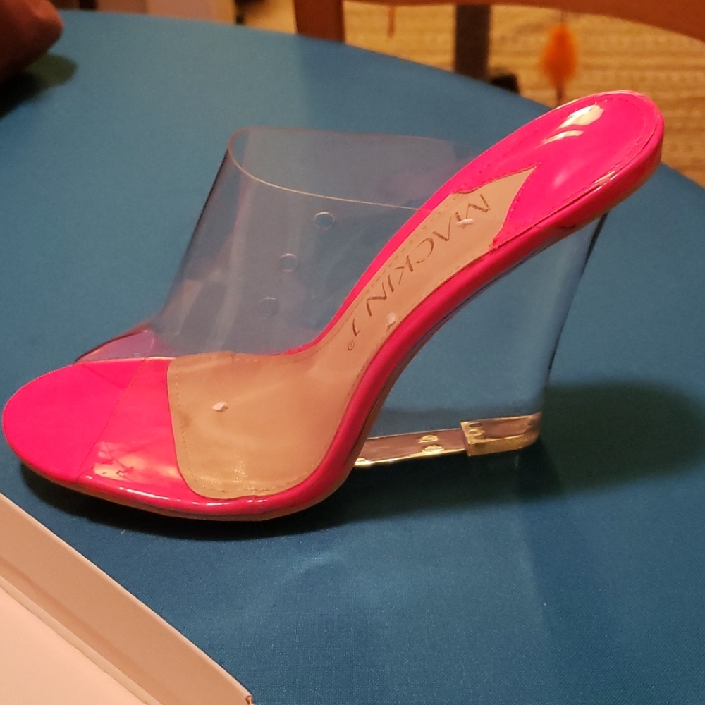 Shoes (never worn)
